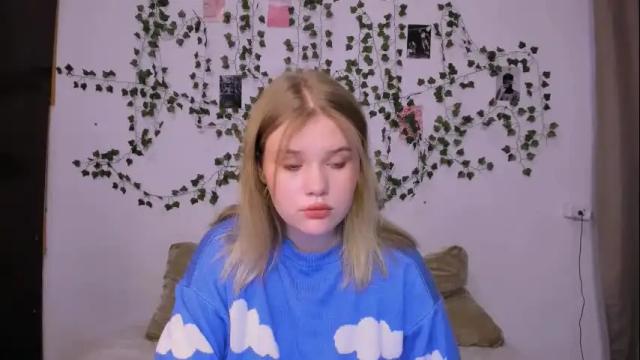 Image 4 of mina27372 Stream on Chaturbate on 23 days ago