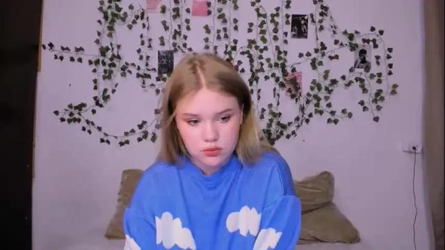 Image 8 of mina27372 Stream on Chaturbate on 23 days ago