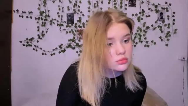 Image 11 of mina27372 Stream on Chaturbate on 21 days ago