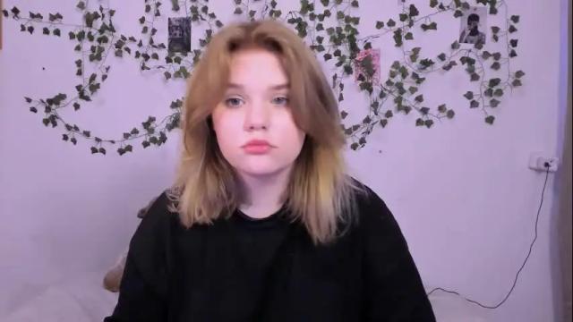 Image 4 of mina27372 Stream on Chaturbate on 8 days ago