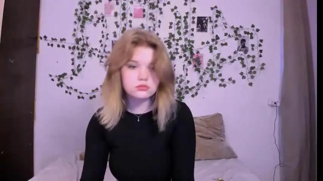 Image 3 of mina27372 Stream on Chaturbate on 6 days ago