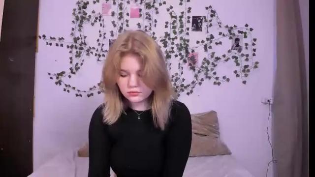 Image 4 of mina27372 Stream on Chaturbate on 6 days ago