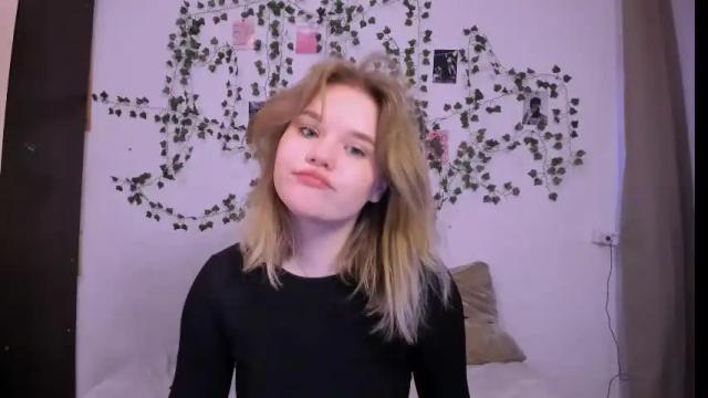 Image 7 of mina27372 Stream on Chaturbate on 6 days ago