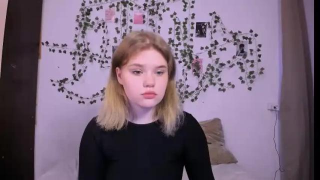 Image 8 of mina27372 Stream on Chaturbate on 6 days ago