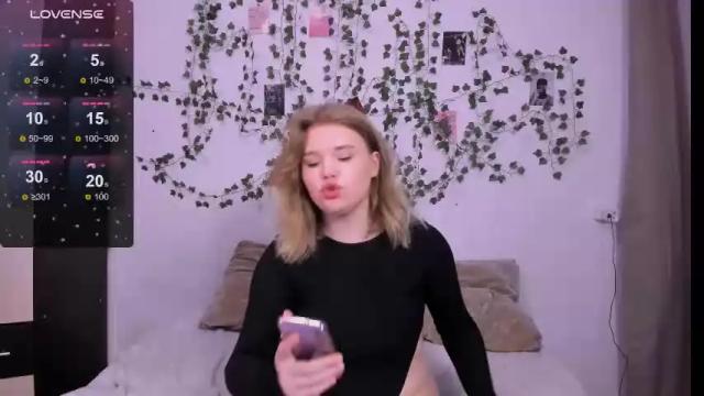 Image 10 of mina27372 Stream on Chaturbate on 4 days ago
