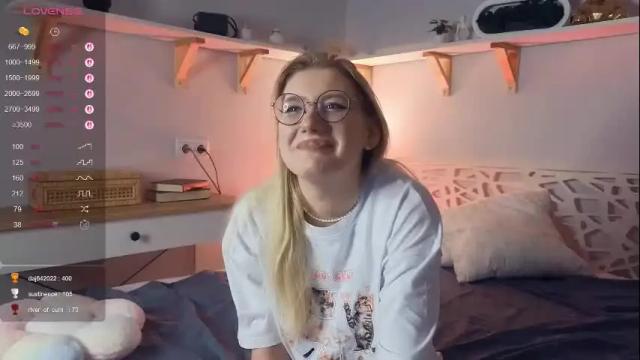 Thumbnail 1, mind_of_heart's Stream at Chaturbate, 1 month ago