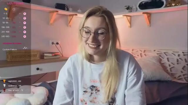 Image 10 of mind_of_heart Stream on Chaturbate on 1 month ago