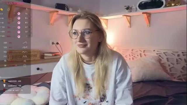 Image 3 of mind_of_heart Stream on Chaturbate on 1 month ago