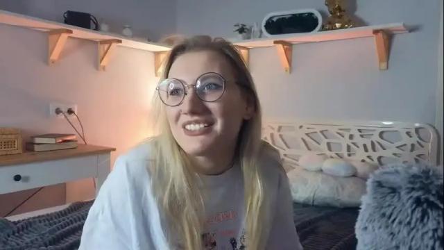 Thumbnail 3, mind_of_heart's Stream at Chaturbate, 1 month ago