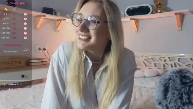 Image 6 of mind_of_heart Stream on Chaturbate on 1 month ago