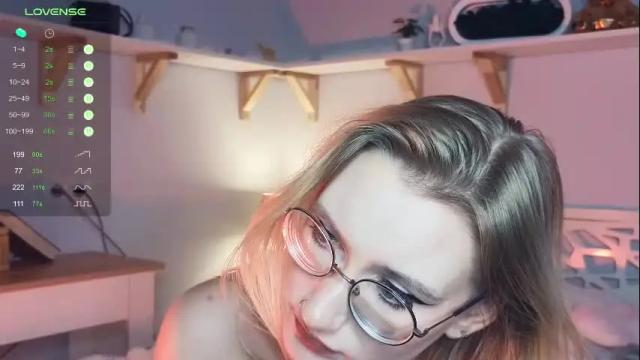 Image 4 of mind_of_heart Stream on Chaturbate on 24 days ago