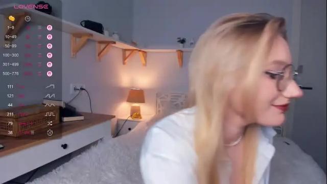 Image 10 of mind_of_heart Stream on Chaturbate on 1 day ago