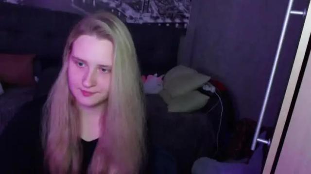 Image 10 of mindiys Stream on Chaturbate on 16 months ago