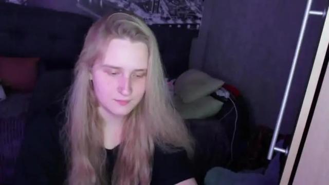 Image 3 of mindiys Stream on Chaturbate on 16 months ago