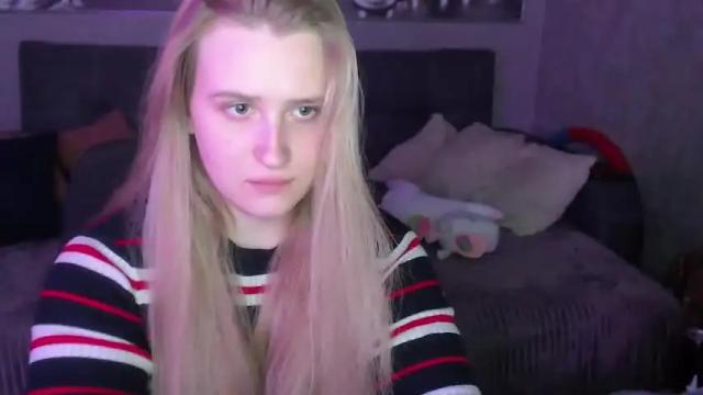 Image 2 of mindiys Stream on Chaturbate on 15 months ago