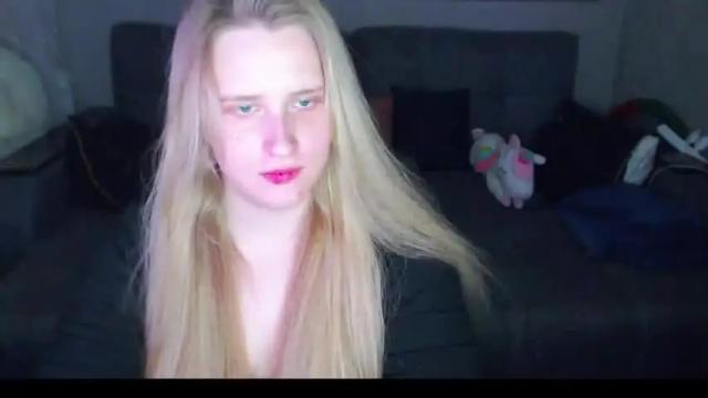 Image 11 of mindiys Stream on Chaturbate on 13 months ago