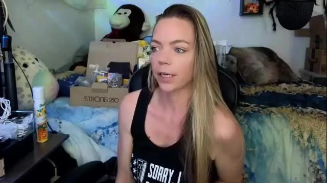 Image 3 of mindymars Stream on Chaturbate on 1 month ago