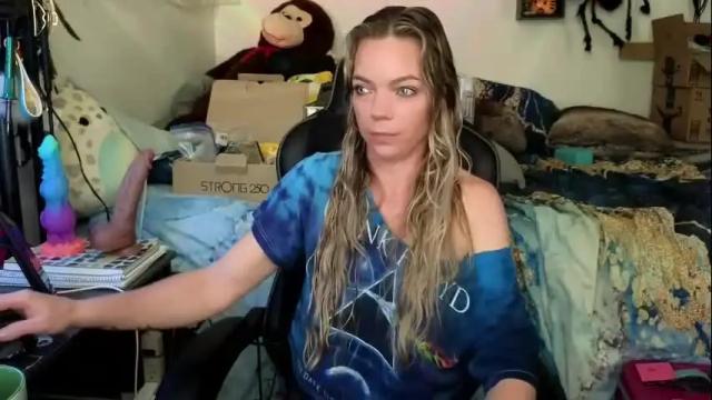 Image 12 of mindymars Stream on Chaturbate on 25 days ago