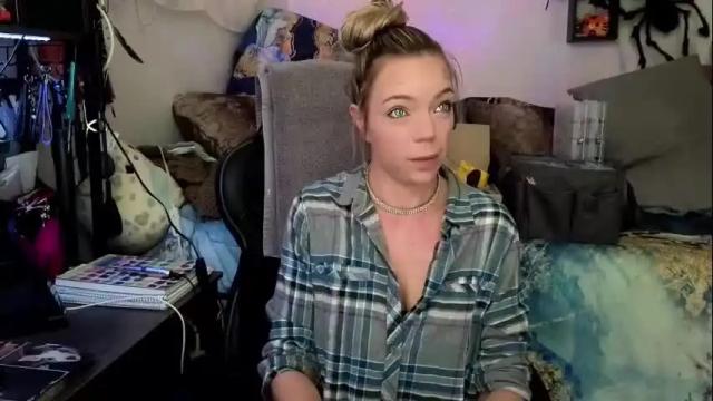 Image 10 of mindymars Stream on Chaturbate on 24 days ago