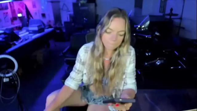 Thumbnail 1, mindymars's Stream at Chaturbate, 1 month ago