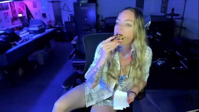 Thumbnail 3, mindymars's Stream at Chaturbate, 1 month ago