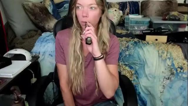 Image 4 of mindymars Stream on Chaturbate on 1 day ago