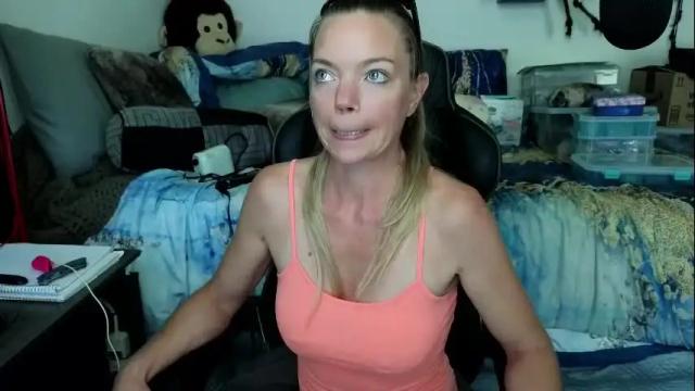 Image 6 of mindymars Stream on Chaturbate on 1 month ago