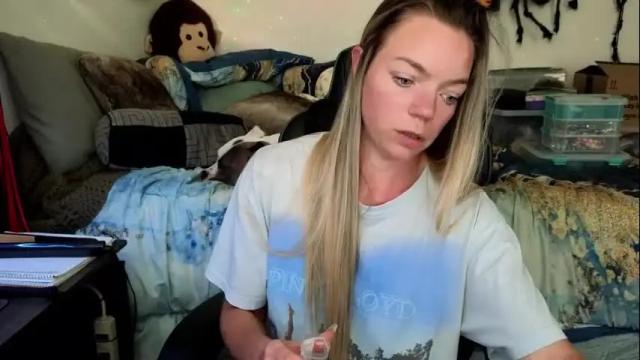Image 12 of mindymars Stream on Chaturbate on 1 month ago