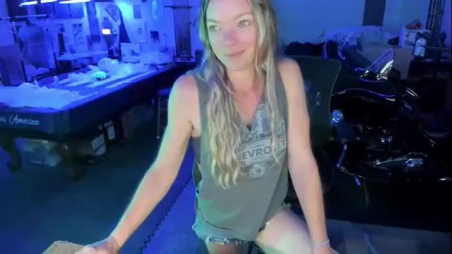 Image 4 of mindymars Stream on Chaturbate on 1 month ago