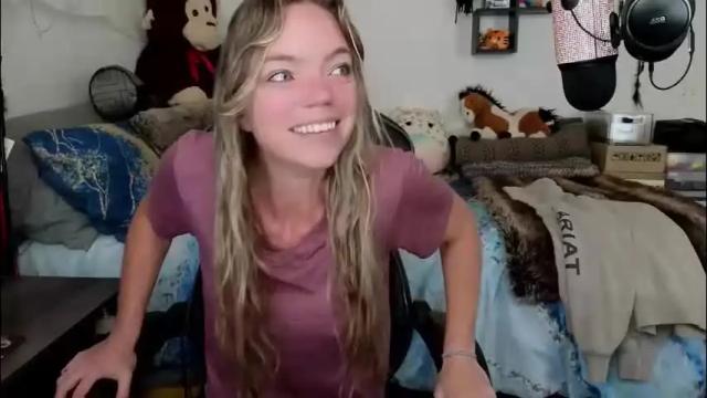 Image 8 of mindymars Stream on Chaturbate on 2 months ago