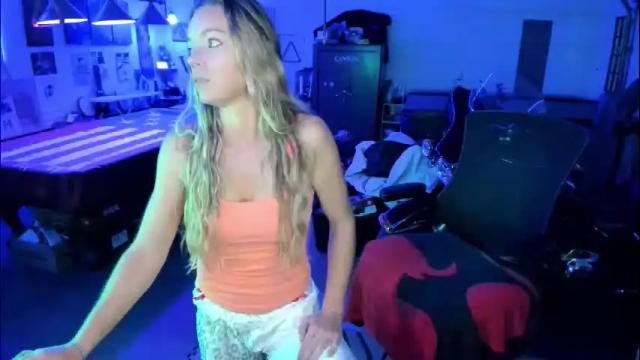 Image 10 of mindymars Stream on Chaturbate on 2 months ago