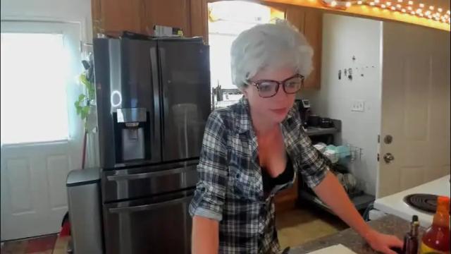 Image 10 of mindymars Stream on Chaturbate on 1 month ago