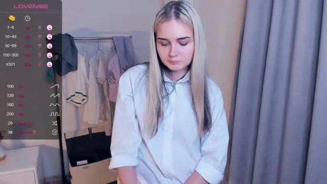 Image 10 of mine_secrtsxxx Stream on Chaturbate on 19 months ago