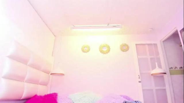 Image 2 of minene_mikami Stream on Chaturbate on 1 month ago