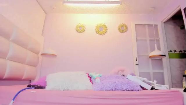 Image 7 of minene_mikami Stream on Chaturbate on 25 days ago
