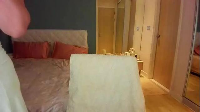 Image 10 of minerva777 Stream on Chaturbate on 8 days ago