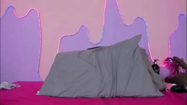 Image 3 of mingie_rouse Stream on Chaturbate on 1 month ago