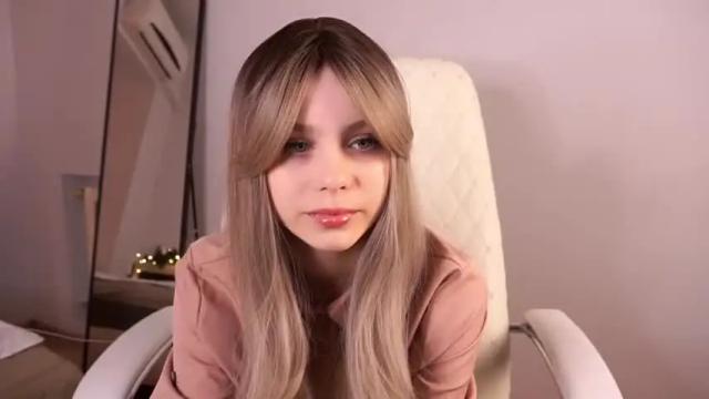 Thumbnail 1, mini_cruella's Stream at Chaturbate, 15 months ago