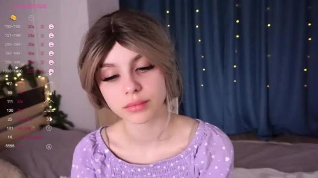 Image 10 of mini_cruella Stream on Chaturbate on 14 months ago