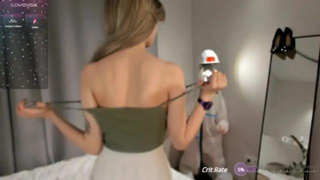 Image 12 of mini_cruella Stream on Chaturbate on 14 months ago