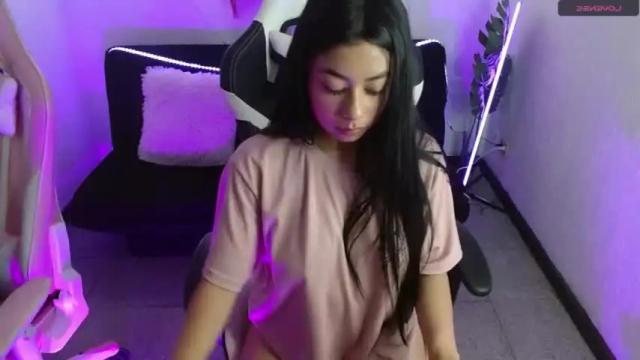 Image 12 of mini_lau Stream on Chaturbate on 24 months ago