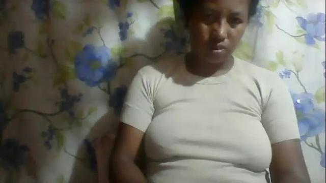 Image 4 of minie4tina Stream on Chaturbate on 9 days ago
