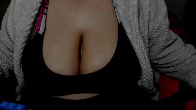 Image 4 of minka0 Stream on Chaturbate on 1 month ago