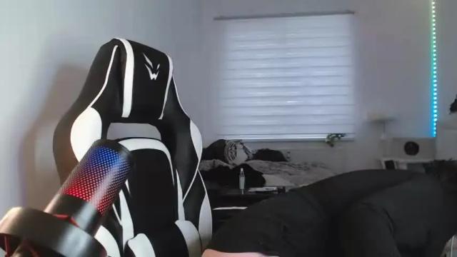 Image 6 of minni_mo Stream on Chaturbate on 15 months ago