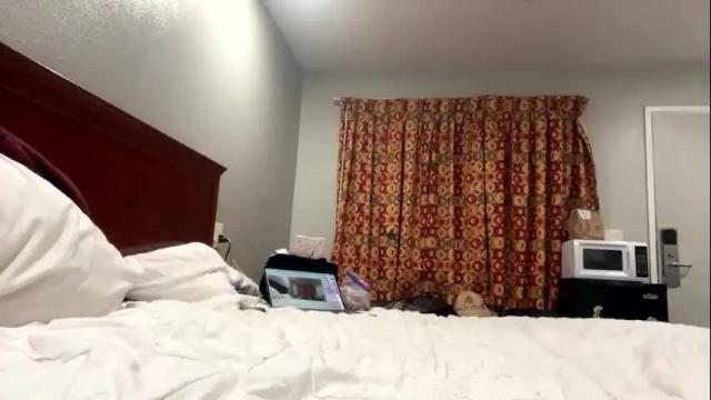 Image 12 of minniehunney Stream on Chaturbate on 10 days ago