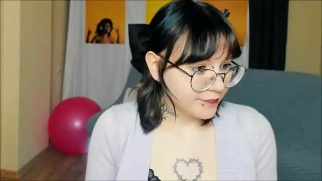 Image 8 of mioumeoww Stream on Chaturbate on 11 months ago