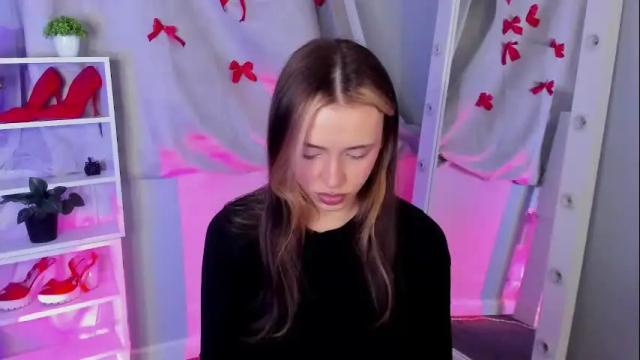 Image 12 of mipsymipson Stream on Chaturbate on 1 month ago