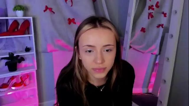 Image 6 of mipsymipson Stream on Chaturbate on 1 month ago