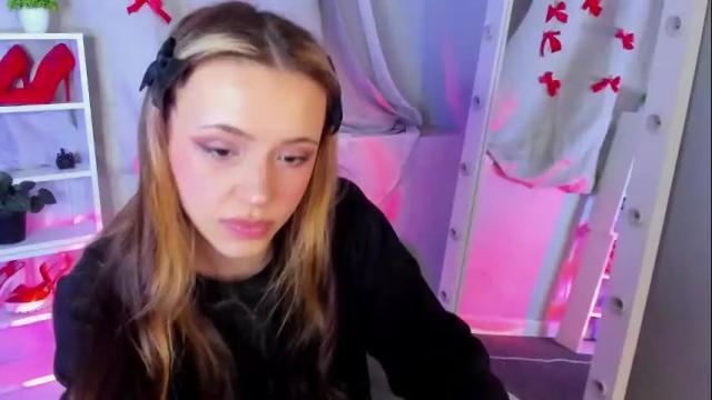 Thumbnail 3, mipsymipson's Stream at Chaturbate, 1 month ago