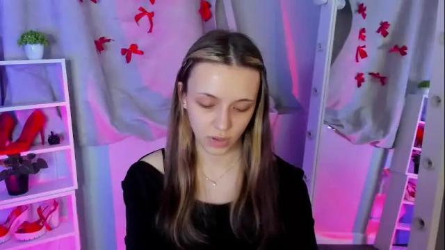 Image 6 of mipsymipson Stream on Chaturbate on 1 month ago